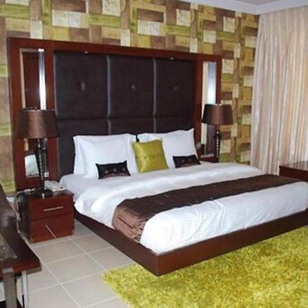 Palazzo Dumont Hotel Ikuata Extérieur photo