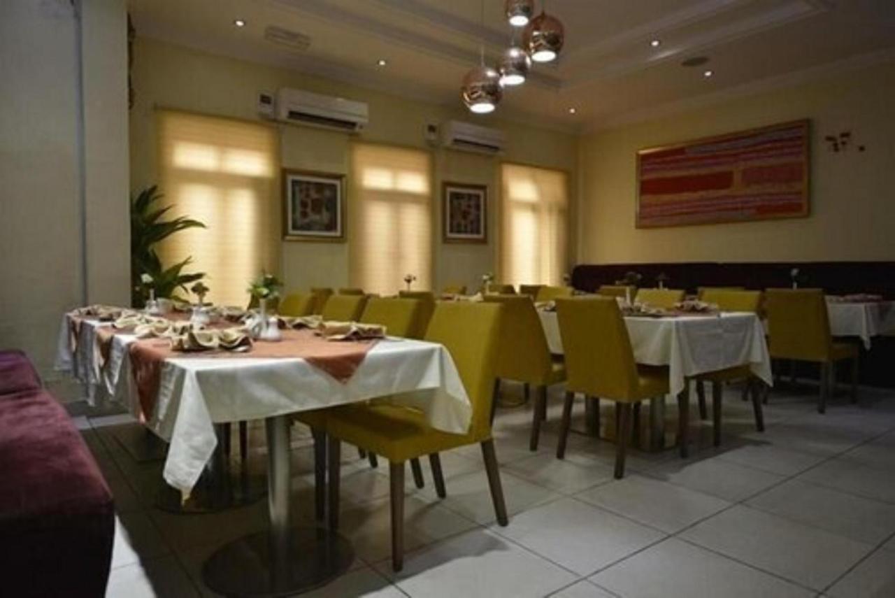 Palazzo Dumont Hotel Ikuata Extérieur photo