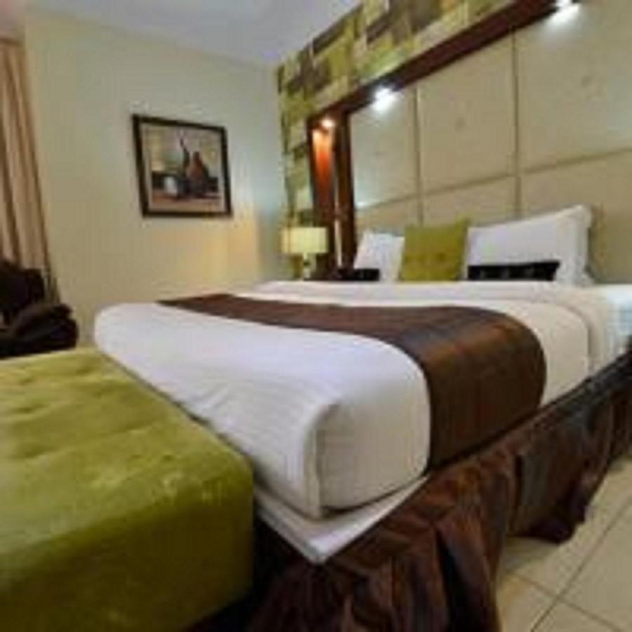 Palazzo Dumont Hotel Ikuata Extérieur photo