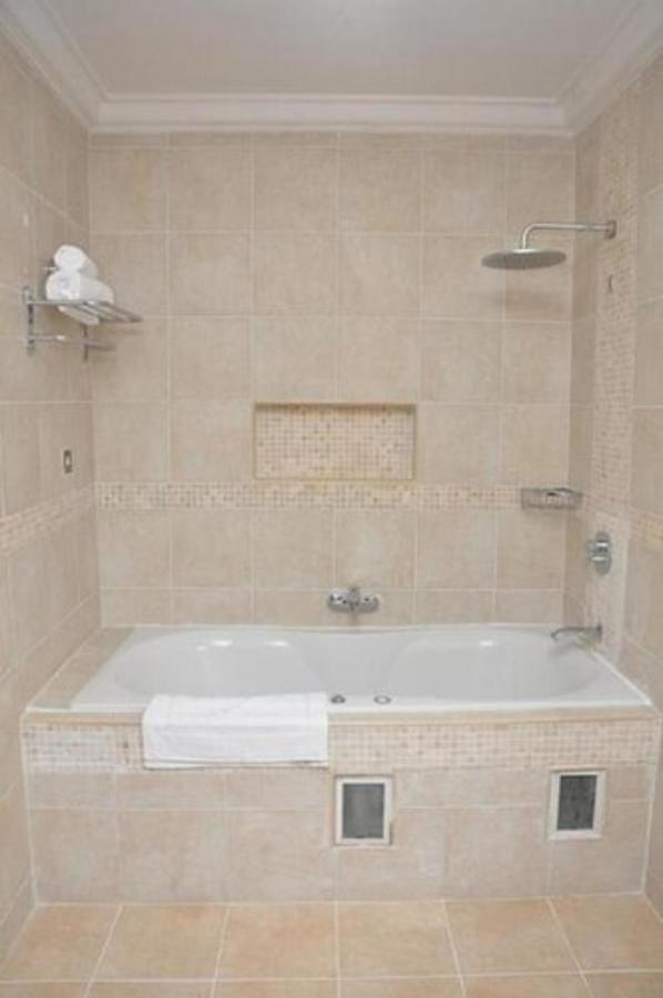 Palazzo Dumont Hotel Ikuata Extérieur photo